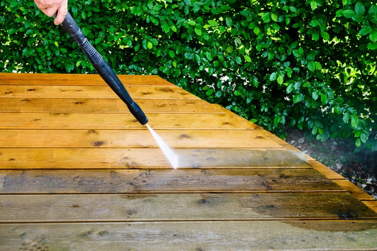 Deck cleaning and restoration